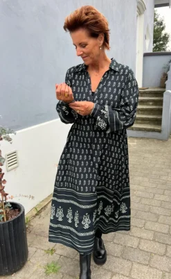 Say INA Copenhagen Kjole - Camma - Black W. Print