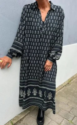Say INA Copenhagen Kjole - Camma - Black W. Print