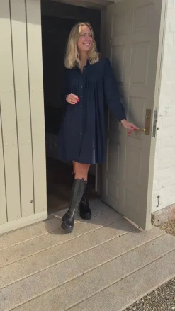 Say INA Copenhagen Kjole - Loui - Navy Blue