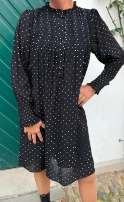 Say INA Copenhagen Kjole - Natalia - Black W. Dots