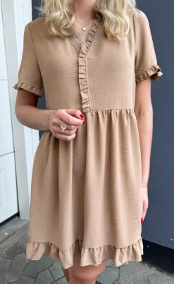 Say INA Copenhagen Kjole - Catja Summer - Camel