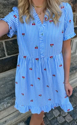 Say INA Copenhagen Kjole - Catja Summer - Blue Striped W. Cherries