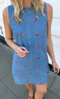 Say INA Copenhagen Kjole - Naja - Denim Blue w. Cherries