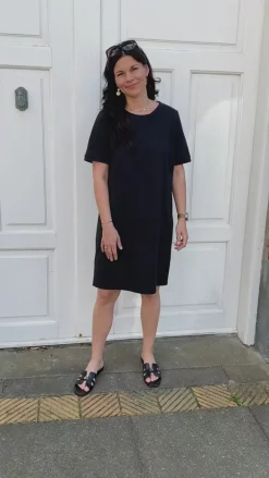 Say INA Copenhagen Kjole - Alva - Black