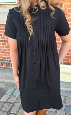 Say INA Copenhagen Kjole - Loui Summer - Black