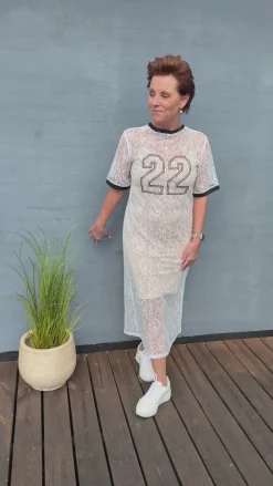 Say INA Copenhagen Kjole - Susanna Football - White Lace (vendbar)