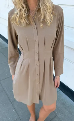 Say INA Copenhagen Kjole - Mille - Beige