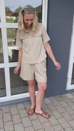 Say INA Copenhagen Skjorte - Amalie SL - Chocolate Brown