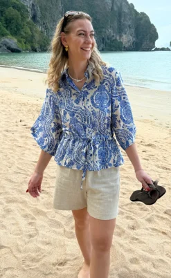 Say INA Copenhagen Skjorte - Liana - Blue Paisley