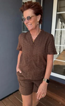 Say INA Copenhagen Top - Catja - Mocca Broderie Anglaise