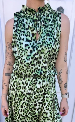 Say INA Copenhagen Top - Ellen - Green Leo (vendbar)