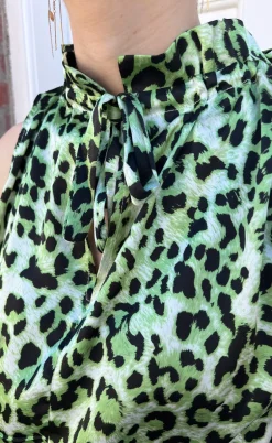 Say INA Copenhagen Top - Ellen - Green Leo (vendbar)