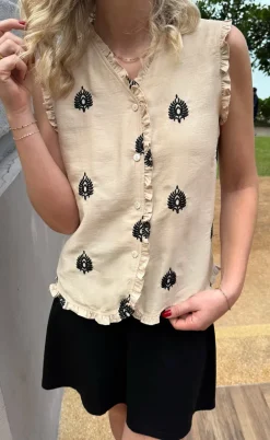 Say INA Copenhagen Top - Melania - Beige w. Black Embroidery
