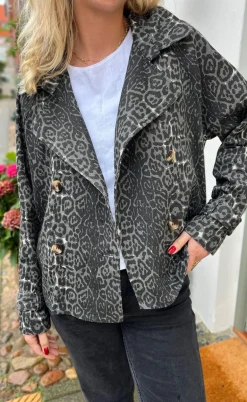 Say INA Copenhagen Trenchcoat / Jakke - Sally - Grey Leopard