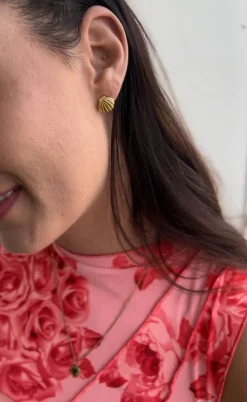 Smykkeli Copenhagen Øreringe - Shell - Gold Colour