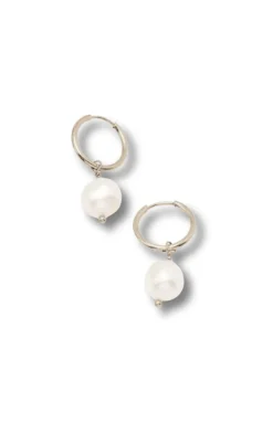 Smykkeli Copenhagen Øreringe - Tokyo - Silver Colour w. Freshwater Pearl