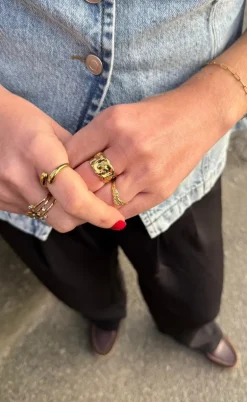 Smykkeli Copenhagen Ring - Chunky Heart - Gold Colour