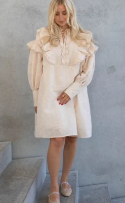 Stories From The Atelier Kjole - The Sound Dress - White