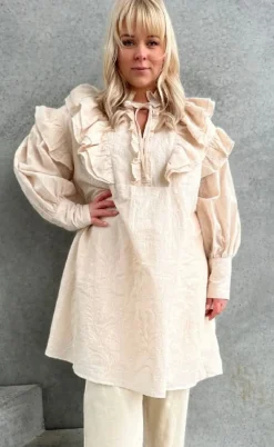 Stories From The Atelier Kjole - The Sound Dress - White