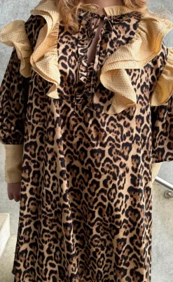 Stories From The Atelier Kjole - The Moment - Lep