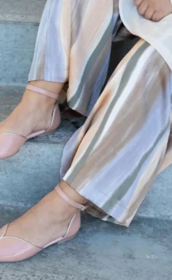 Stories From The Atelier Bukser - The Believe - Multi Color