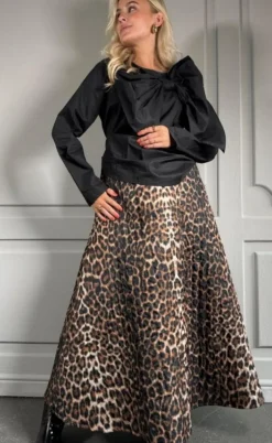 Stories From The Atelier nederdel - Move Me - Leo