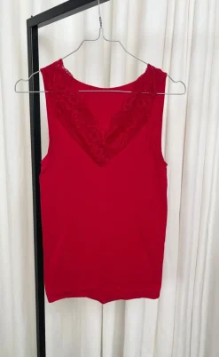 Tim & Simonsen Top - Belen V-Lace - Rosso (vendbar)